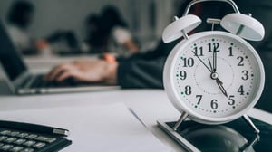 ¿Cómo funcionaría la jornada de 52 horas en Chile? Propuesta y turnos