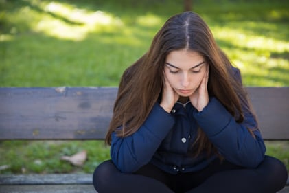 ¿Por qué los jóvenes no encuentran trabajo en Chile? Las cifras que explican qué está pasando en el mercado laboral - imagen destacada